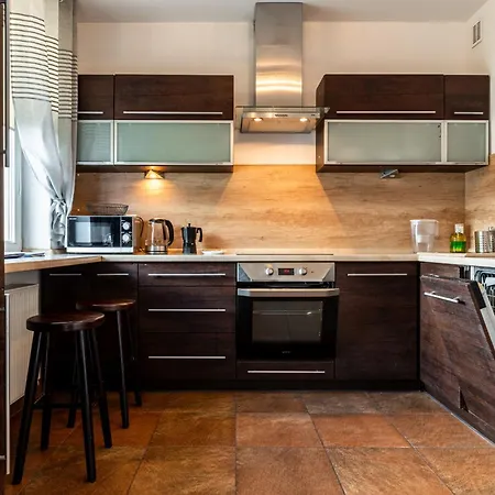 - Balcony, Park And Tram Nearby - By Rentujemy 브로츠와프