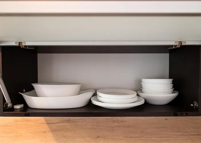 - Balcony, Park And Tram Nearby - By Rentujemy 아파트 *