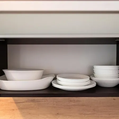 - Balcony, Park And Tram Nearby - By Rentujemy Appartamento *