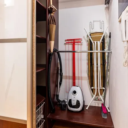 Appartamento - Balcony, Park And Tram Nearby - By Rentujemy