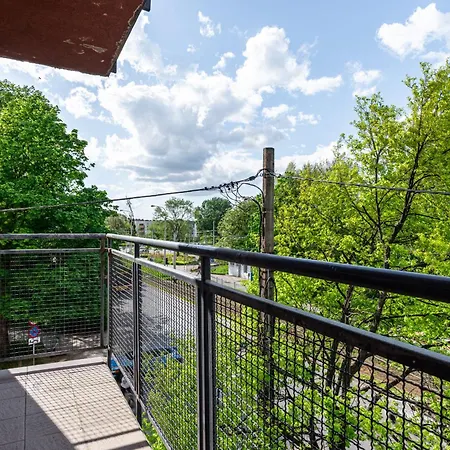 Apartment - Park And Tram Nearby - By Rentujemy *